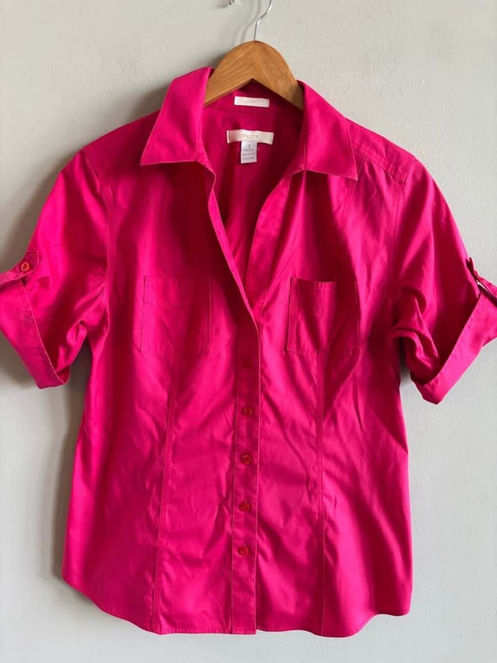 Chico's No-Iron Hot Pink Short Sleeve Button Up Cotton Blouse Top Size 1 (M/8)